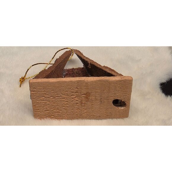 Vintage Primitive Wooden Nativity Creche Manger Christmas Ornament - Picture 6 of 10